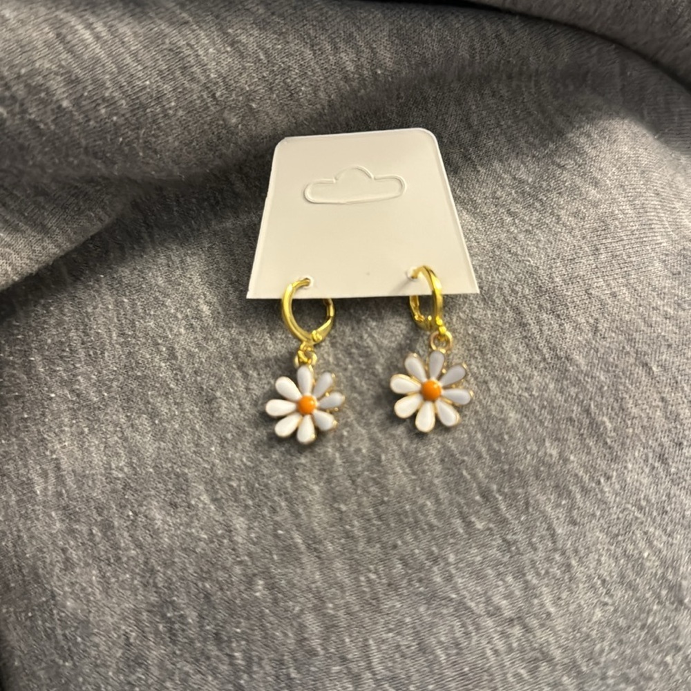 DAISY FLOWER cute earrings kawaii food animal - bundle for discount 🛍️​​